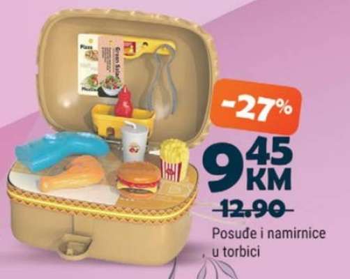 Posuđe i namirnice u torbici