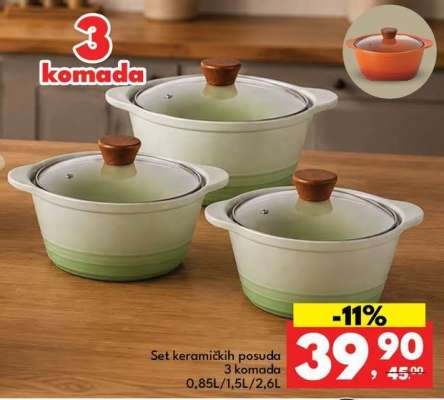 Set keramičkih posuda